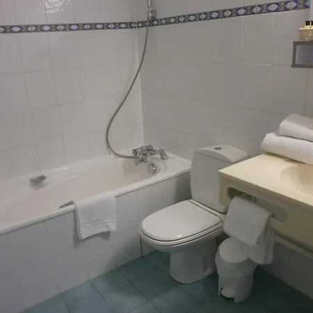 Hotel Hydra 3*